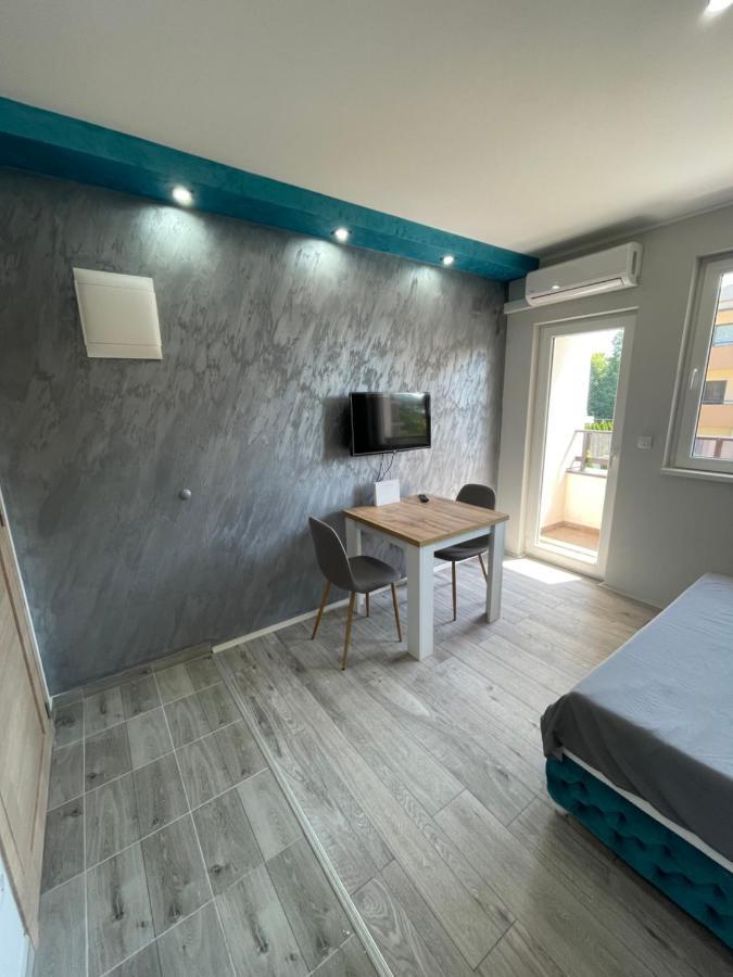 Apartmani Borova 2 Veliko Gradište Exterior foto